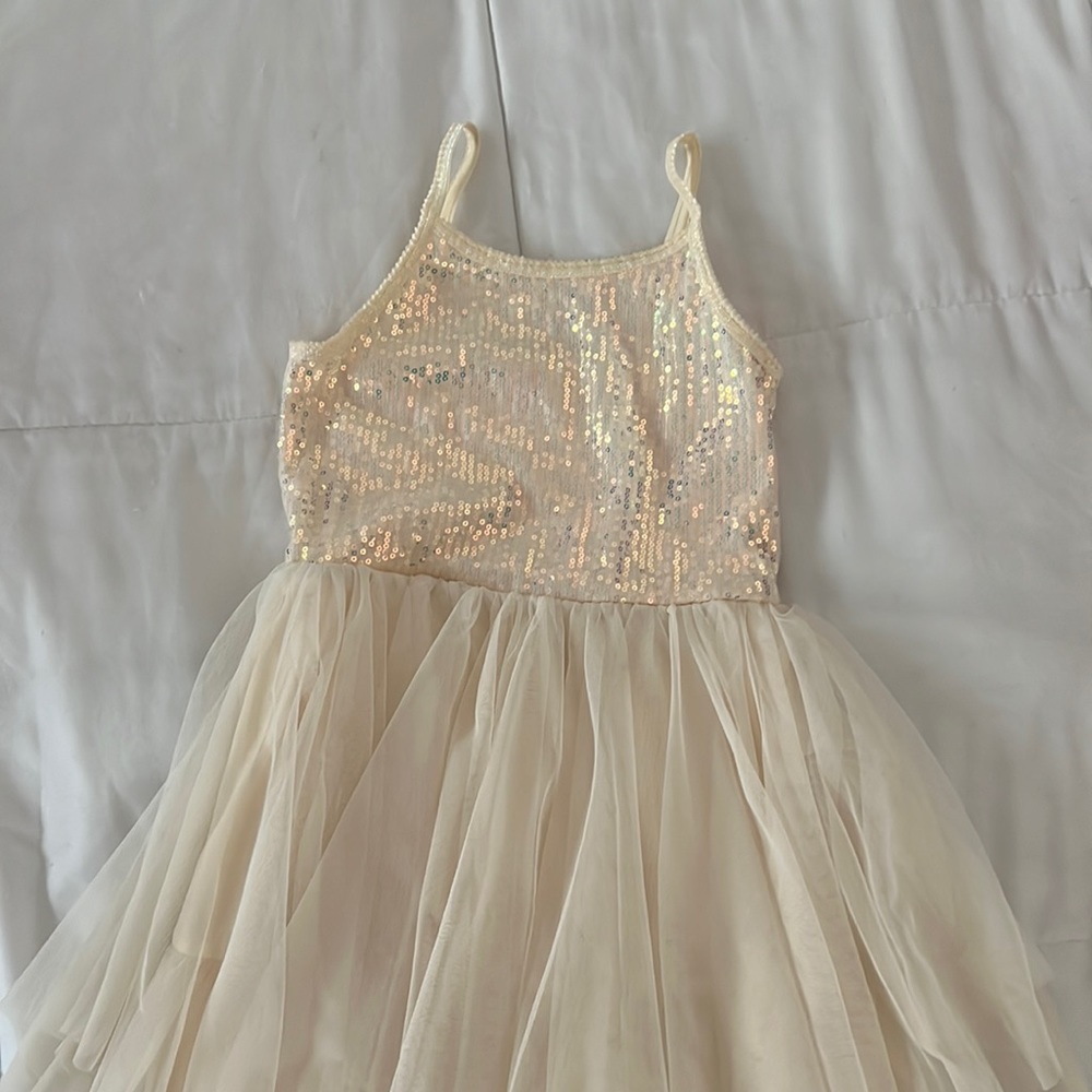 Girls beige dress.